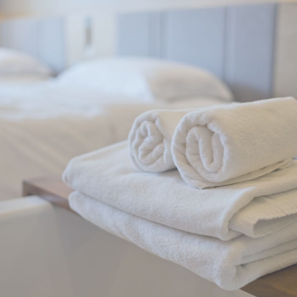 bedding linen hire Cornwall and towels